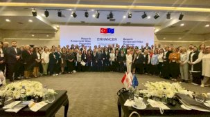 Bayan Kooperatifi Zelzeleyle Tekrar Ayakta