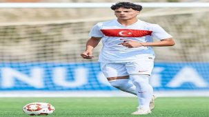 Bilal Demirağ U17 Ulusal Grubu'nda