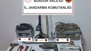 Burdur’da kaçakçılık operasyonu: 7 gözaltı