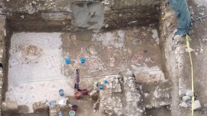 Bursa'da 400 metrekarelik dev mozaik gün yüzüne çıkarıldı