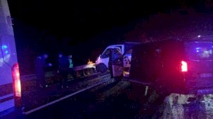 Çorum’da kamyonet ile minibüs çarpıştı: 7 yaralı