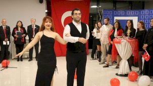 Cumhuriyet coşkusu Mimarlar Odası’nda yankılandı