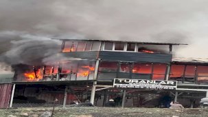 Dilovası'nda Kontenyer Yangını