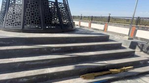 Dilucu Şehitleri Anıtı’ndaki kirlilik tartışması: Haberi yapan gazeteci gözaltına alındı