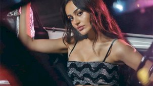 Elif Buse Doğan'dan 'Ebru Gündeş'in yuvasını yıktı' iddialarına yanıt