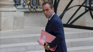 Fransa'da yeni kabine duyuruldu