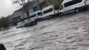Gaziantep’te şiddetli sağanak hayatı olumsuz etkiledi