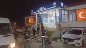 Hatay'da 8 Sistemsiz Göçmen ve 3 Organizör Yakalandı