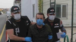 İddianameye göre Ceyhan Belediye Başkanı Kadir Aydar 300 bin dolar rüşvet aldı, ailesinin otel parasını bile ödetti