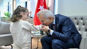 İkiz Kardeşler Ulaştırma Bakanı'yla Buluştu