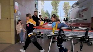 İnegöl’de 3. kattan düşen 5 yaşındaki çocuk ağır yaralandı