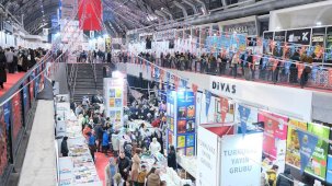 İnegöl’de hafta sonu yazar geçidi var