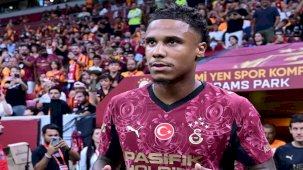 Ismail Jakobs'un Dubai'de görüntülendiği kız arkadaşı bakın hangi Türk hoş çıktı