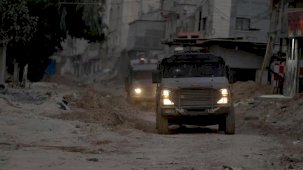 İsrail askerlerinin, işgal altındaki Batı Şeria'ya baskınında 4 Filistinli yaralandı