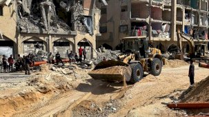 İsrail basını: Ordu Gazze'ye saldırıyor