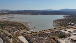 İzmir'de Baraj Su Düzeyi Düşüyor