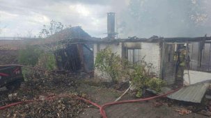 İzmir’deki yangında 91 yaşındaki kadın yaşamını yitirdi