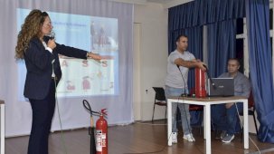 Karacabey Belediyesi'nden öğrencilere 'yangın eğitimi'