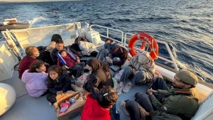 Muğla açıklarında 24 sistemsiz göçmen yakalandı