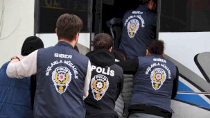 Nevşehir’de 34 bin liralık dolandırıcılık: 8 şüpheli tutuklandı