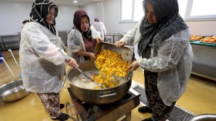 Nilüfer çiftçisi üretecek istanbul ve Eskişehir tüketecek