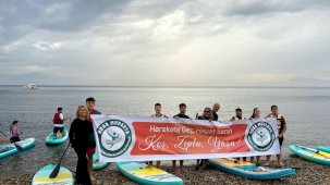 Öğrenciler suda dengede durmayı öğrendiler