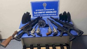 Seydişehir’de usülsüz üretim tüfek sevkiyatına darbe