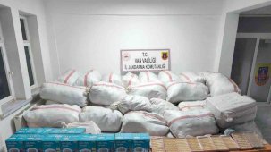 Van’da 4 buçuk milyon TL bedelinde kaçak eşya ve materyal ele geçirildi