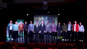 Yeşil Koltuğun birinci konuğu lider Alper Taban oldu