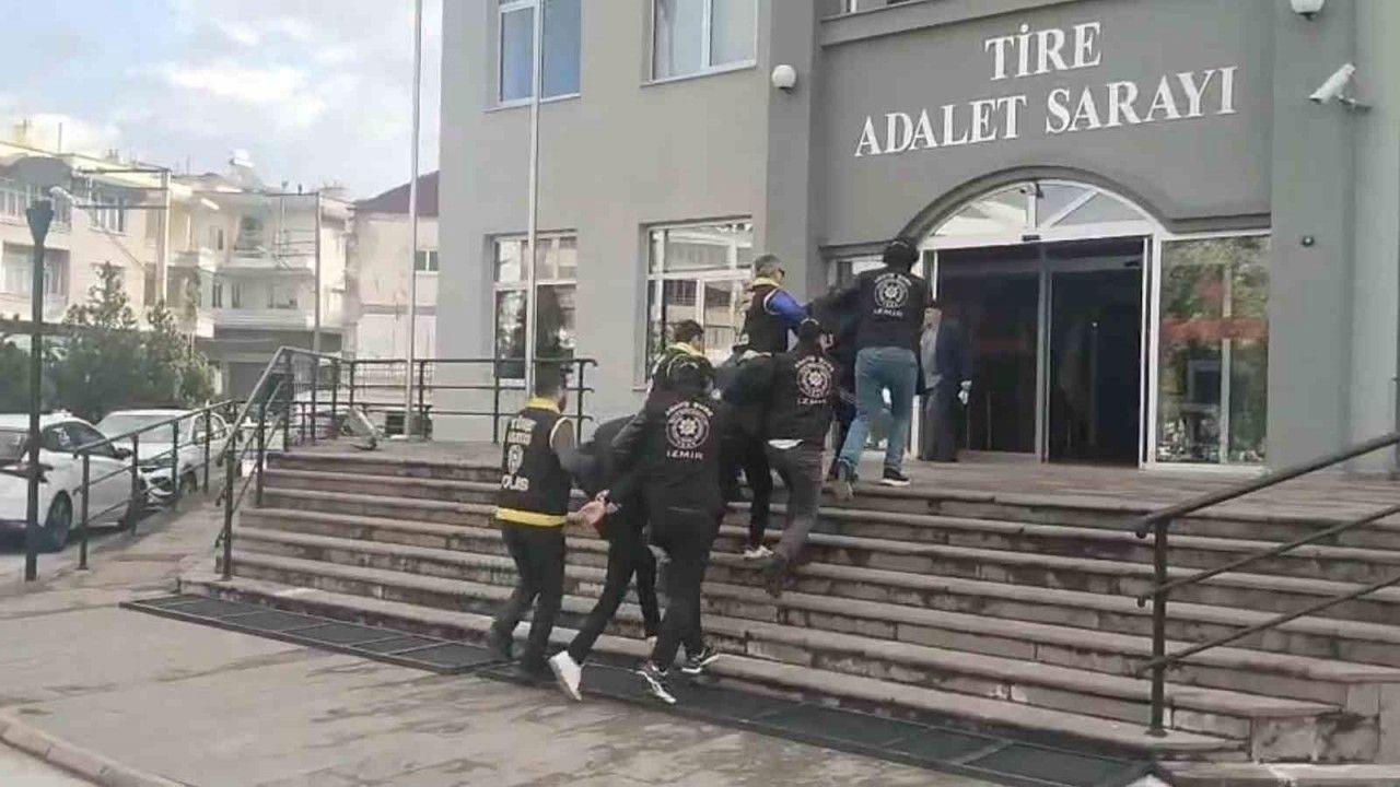Tire’de iş yerlerini kurşunlayan şüpheliler yakalandı