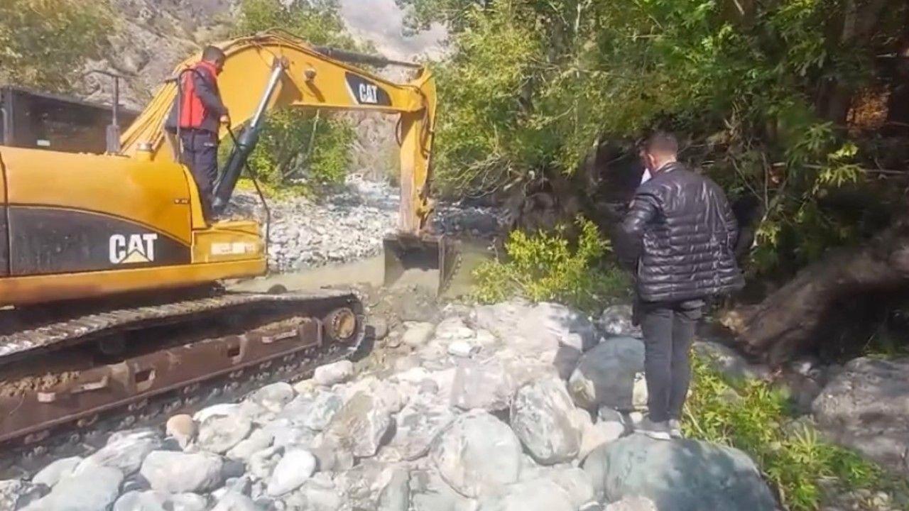 Yüksekova’da kayıp İbrahim Neçir Kom için ekskavatörle arama: Acılı bekleyiş sürüyor