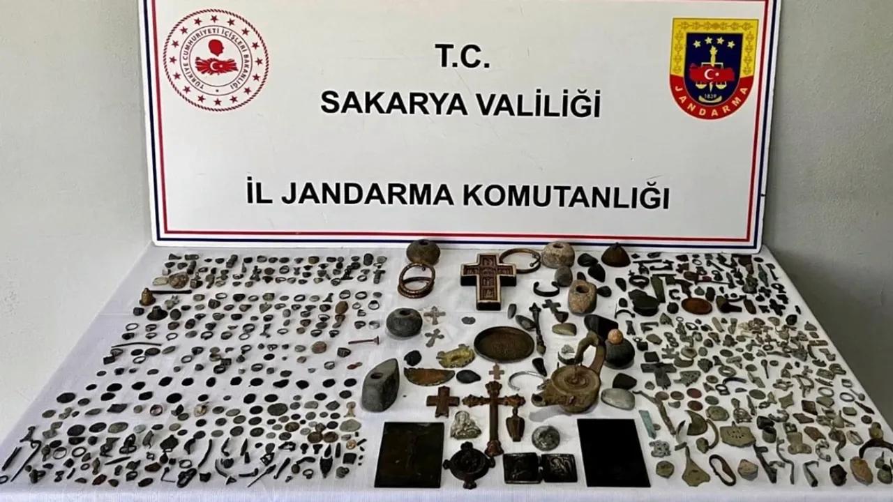 Anadolu Mirası operasyonunda 589 parça tarihi eser ele geçirildi