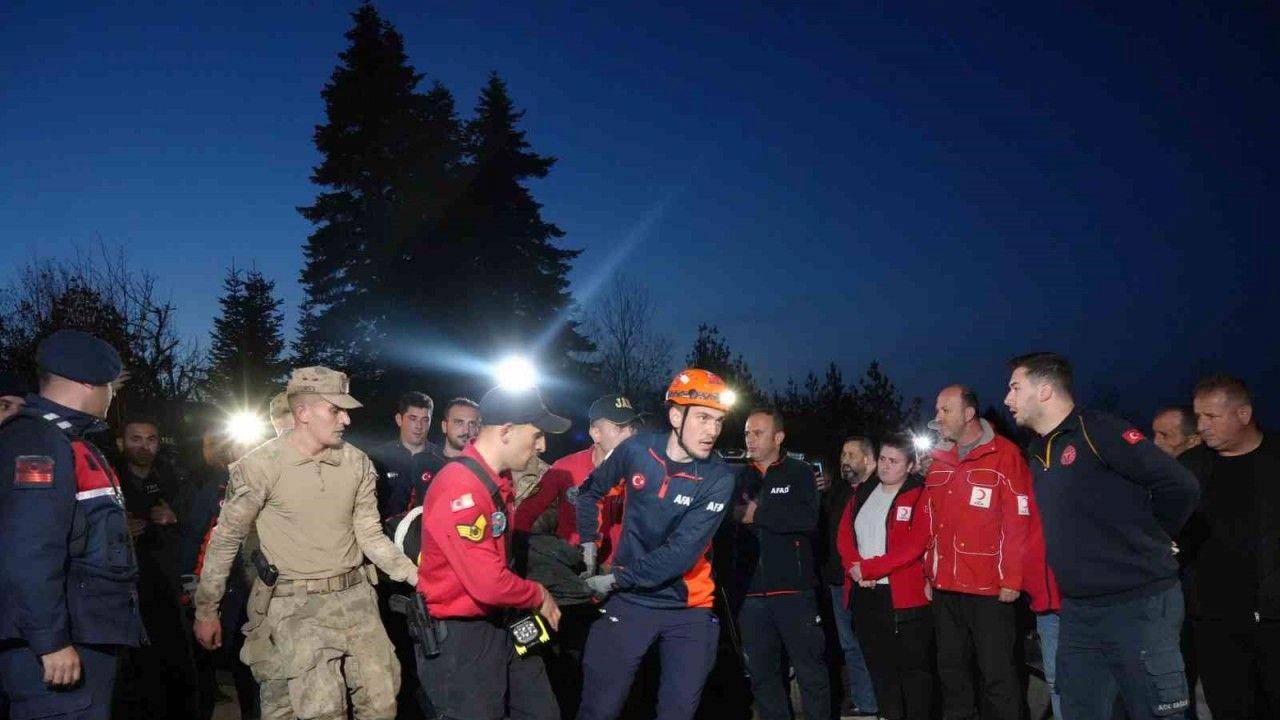 Anne ve oğlunun cenazeleri, Adli Tıp Kurumu’na gönderildi
