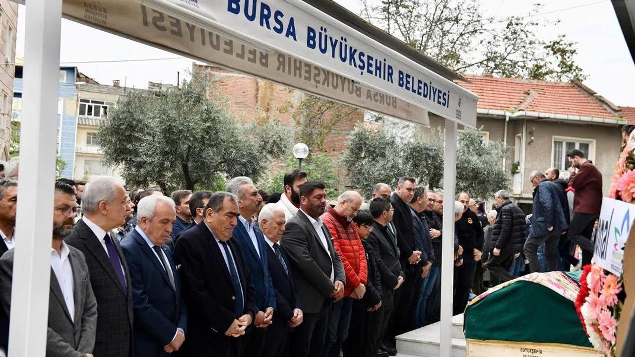 Bursa'da İlçe Başkanı Gökhan Demir’in ablası Sibel Selçuk toprağa verildi