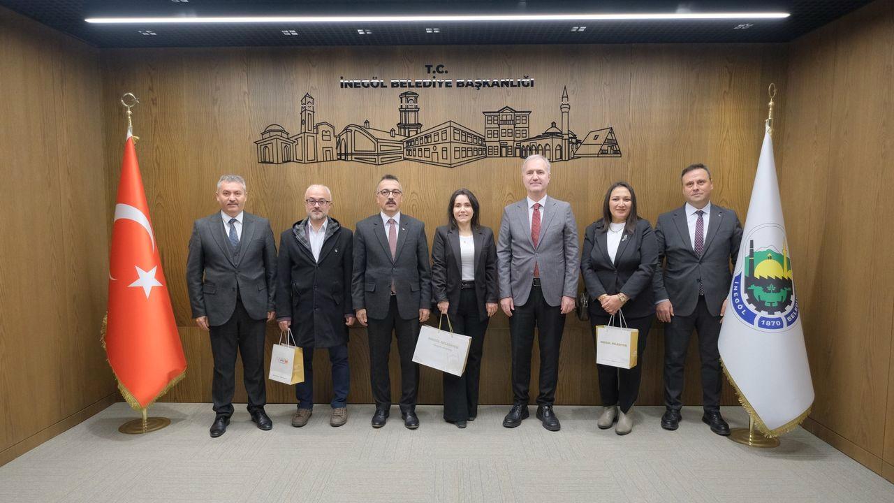 Bursa'da öğretmenler günü atık pil kampanyasının kazanları belli oldu