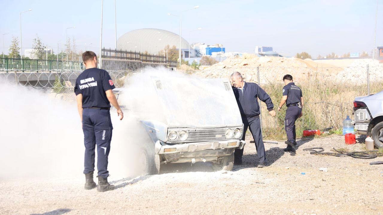 Bursa'da otobüs şoförlerine yangın söndürme eğitimi
