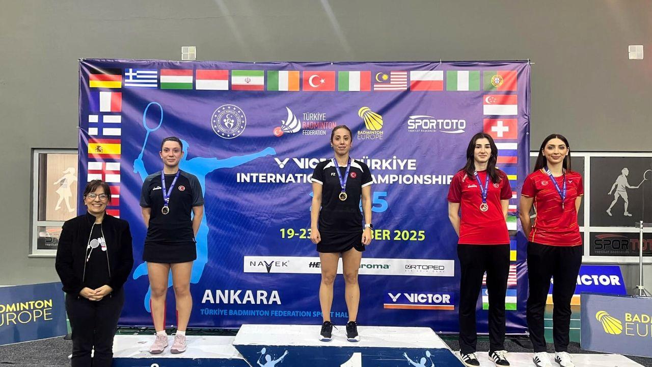 Bursalı badmintoncu adını zirveye yazdırdı
