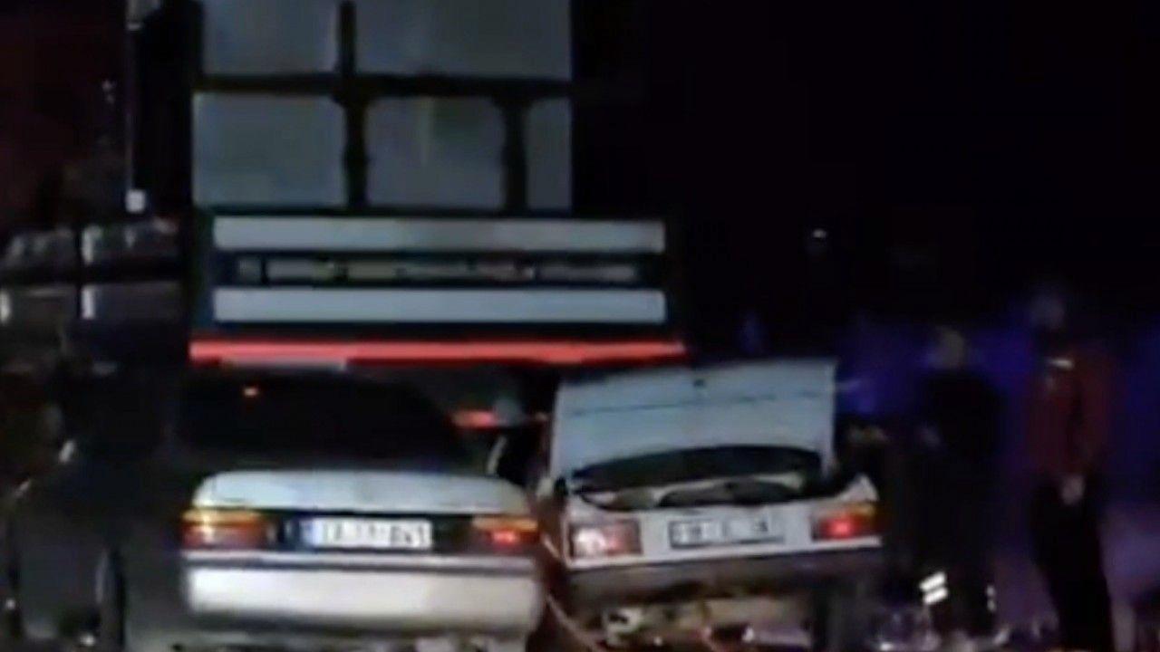 Çorum’da iki otomobil park halindeki vince çarptı: 1 ölü, 1 yaralı
