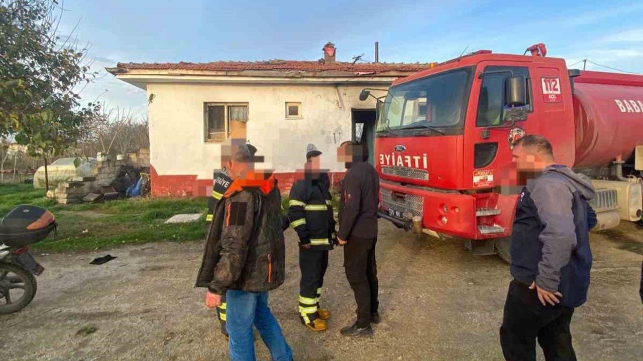Eski eşi ile kız arkadaşının yaşadığı evi ateşe verdi: 1 ölü, 1 yaralı