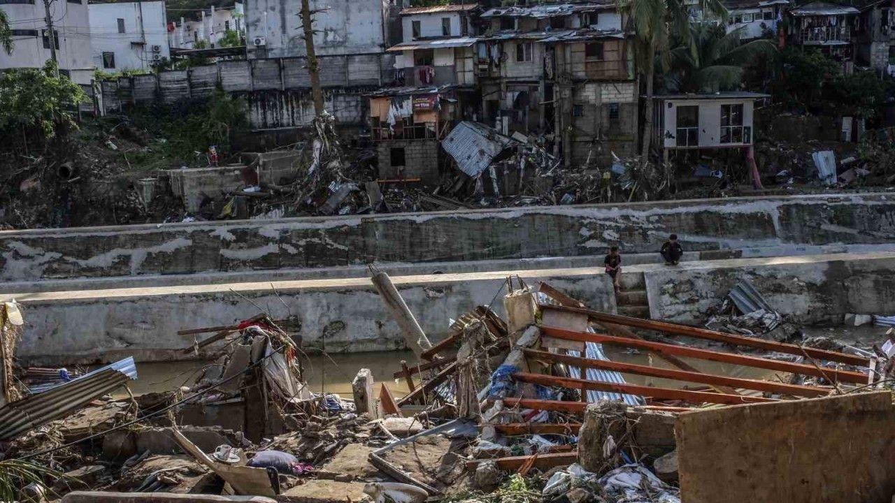 Filipinler’i vuran tayfunda can kaybı 85’e yükseldi