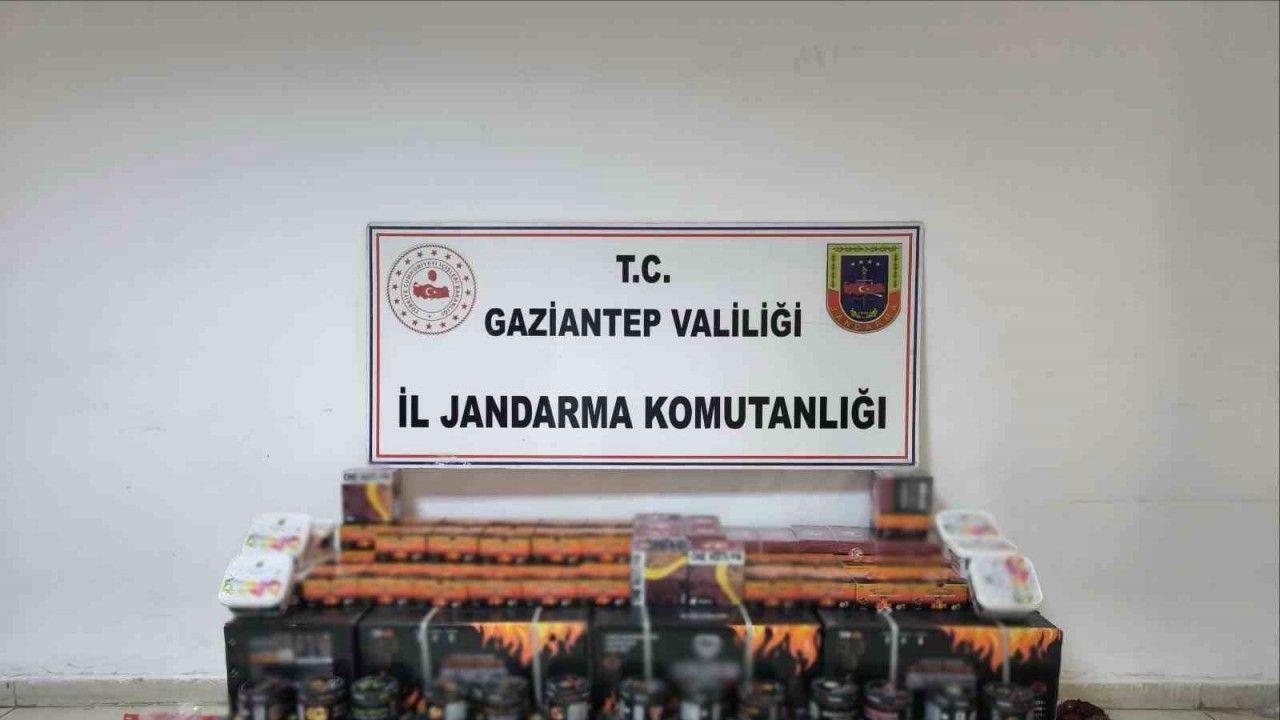 Gaziantep’te 1 milyonluk kaçak ürün ele geçirildi: 9 gözaltı