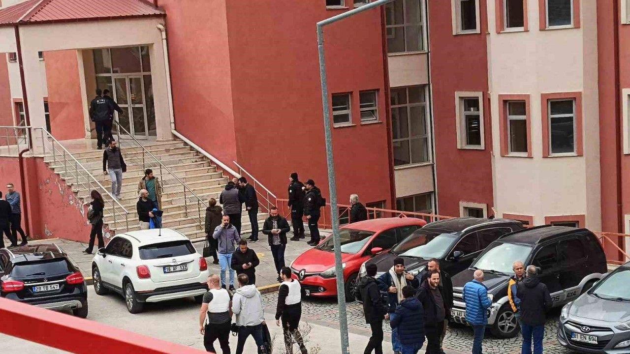 Gümüşhane Üniversitesi’nde silahlı rehine krizi