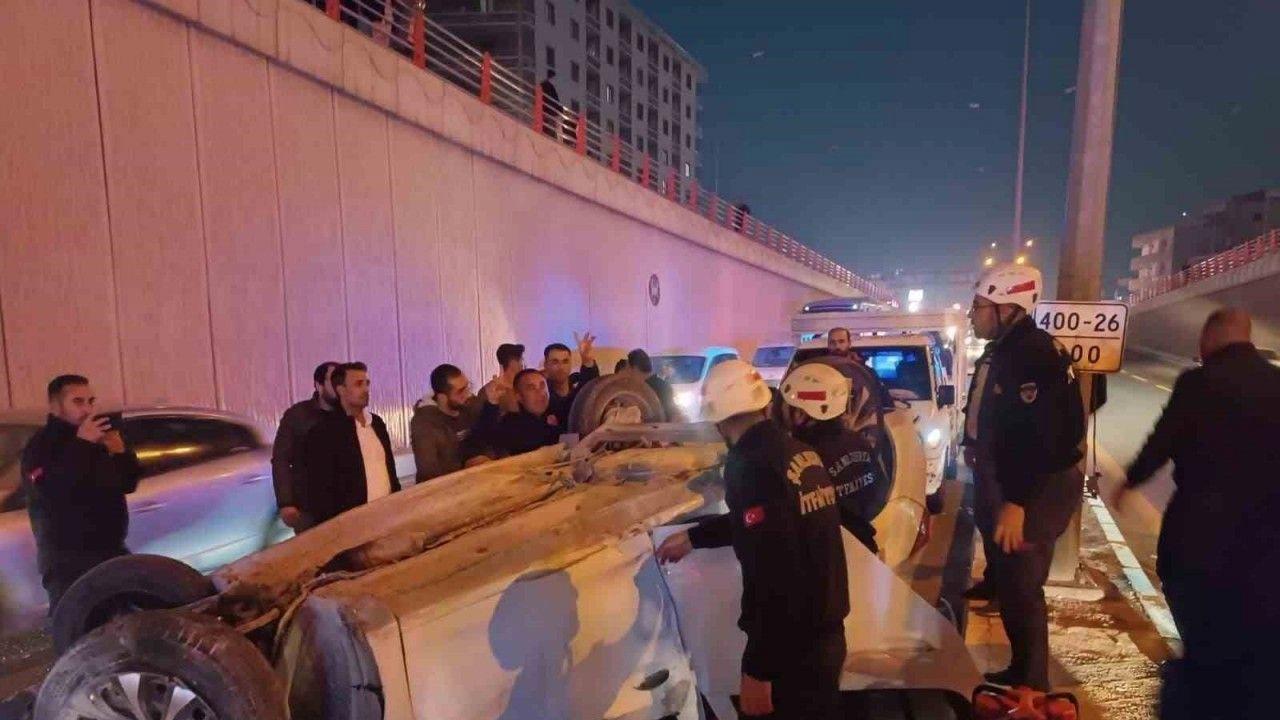 Şanlıurfa’da otomobil devrildi: 3 yaralı