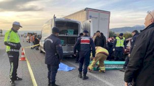 Alaşehir’de park halindeki tır can aldı