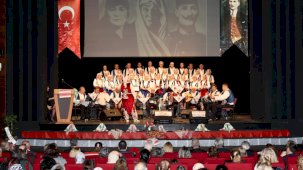 Atatürk, Bursa’da Rumeli ezgileriyle anıldı