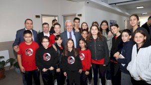 Başkan Şadi Özdemir: Geleceği kuran öğretmenlerdir