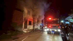 Bolu’da 2 katlı ahşap evde sobadan kaynaklı yangın çıktı: 1 yaralı