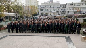 Bursa Barosu, Ulu Önder'i ölümünün 87. yılında andı