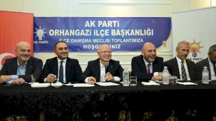 Bursa'da 800 yeni üye AK Parti’ye katıldı