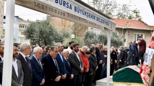 Bursa'da İlçe Başkanı Gökhan Demir’in ablası Sibel Selçuk toprağa verildi